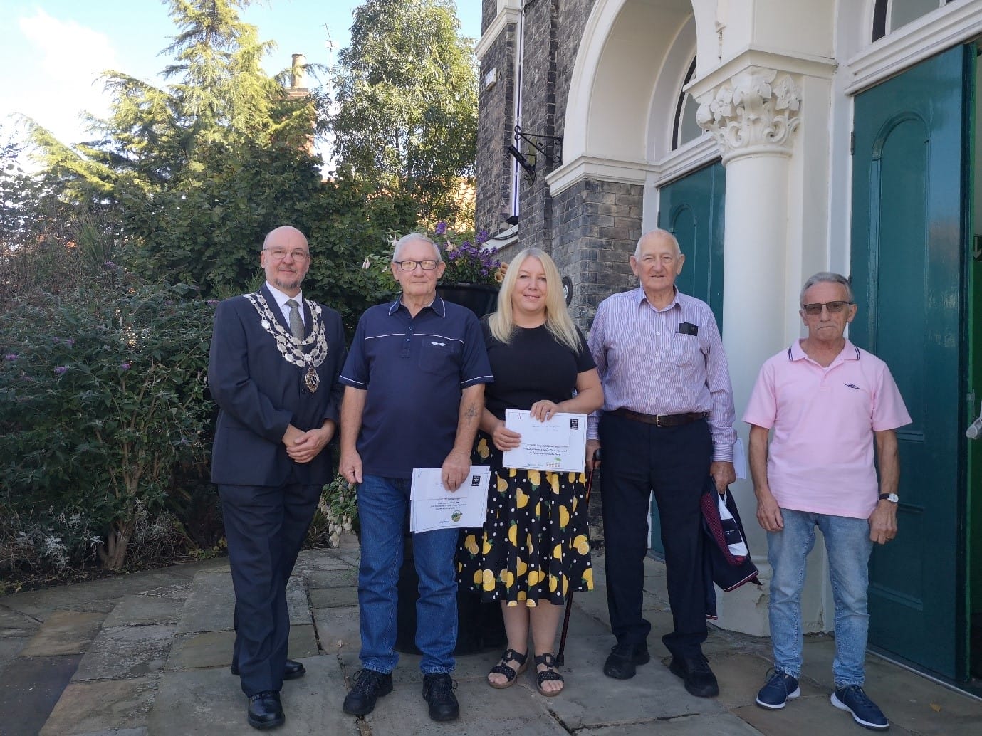 Selby in Bloom winners stood on the steps of the Town Hall